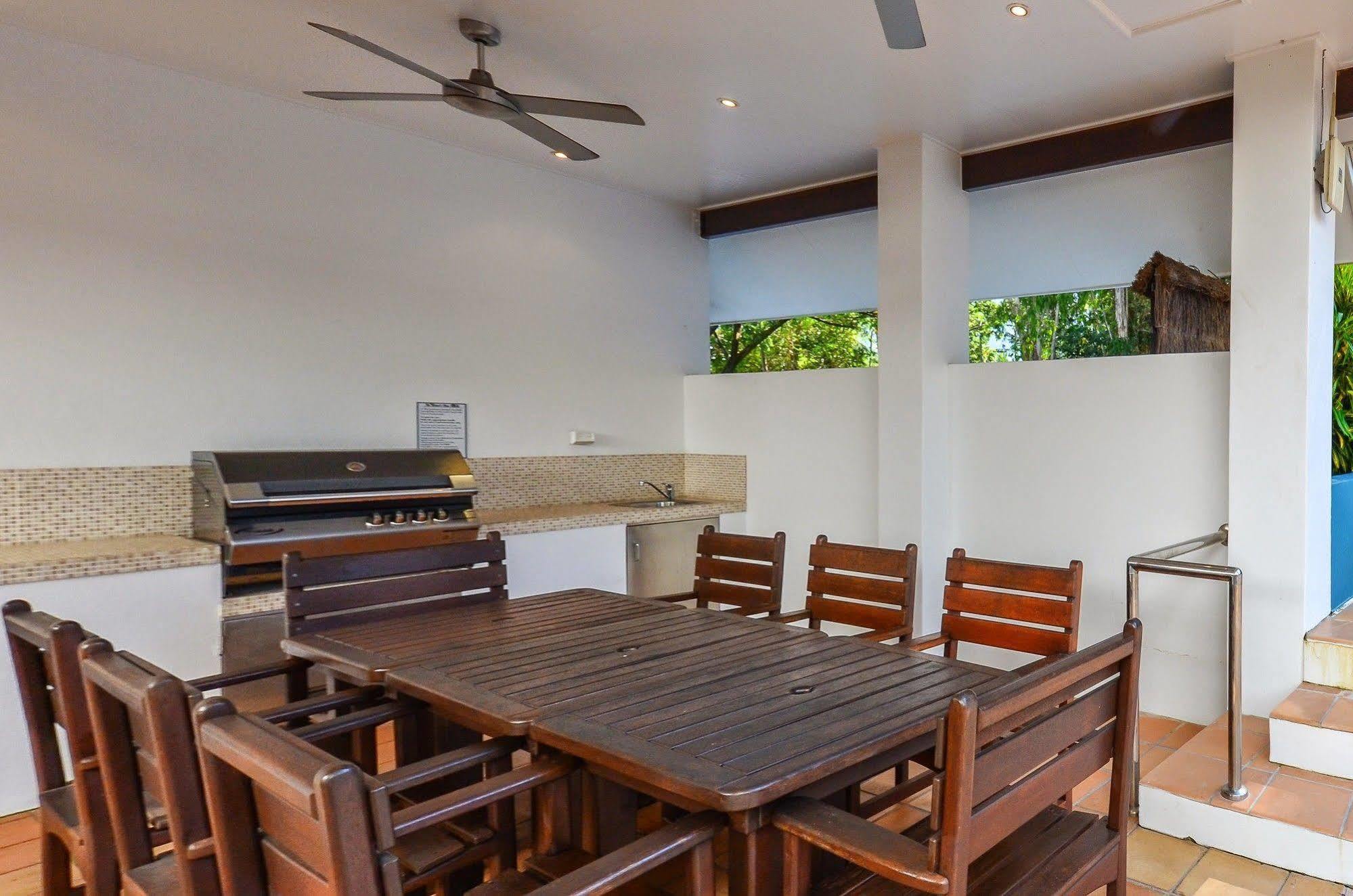 Beachview Apartments At Villa Paradiso Palm Cove Ngoại thất bức ảnh